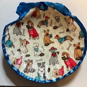 Handcrafted Shell Dish Doggies Blue Decoupage